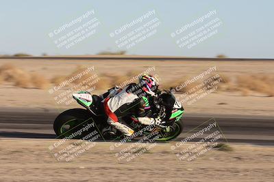 media/Nov-02-2025-CVMA (Sun) [[337aff29ab]]/Race 18-Supersport Middleweight/